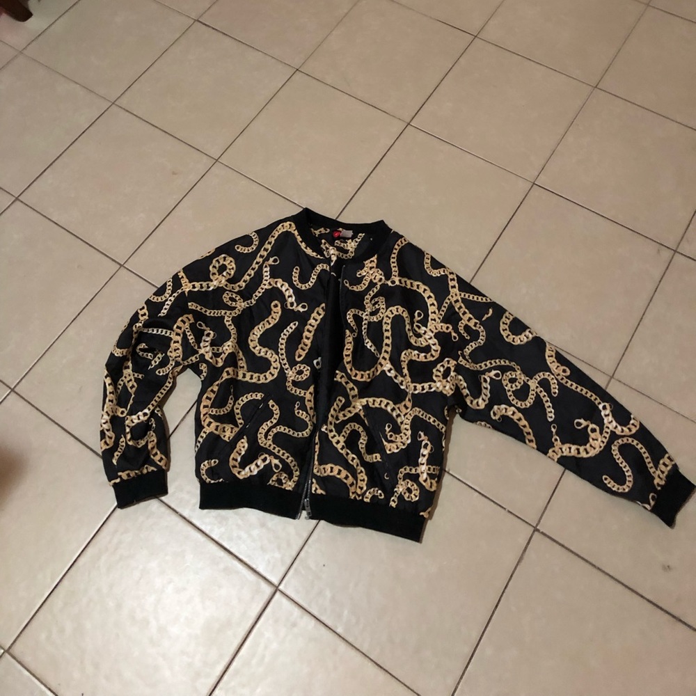🚨H&M Chain Jacket🚨
